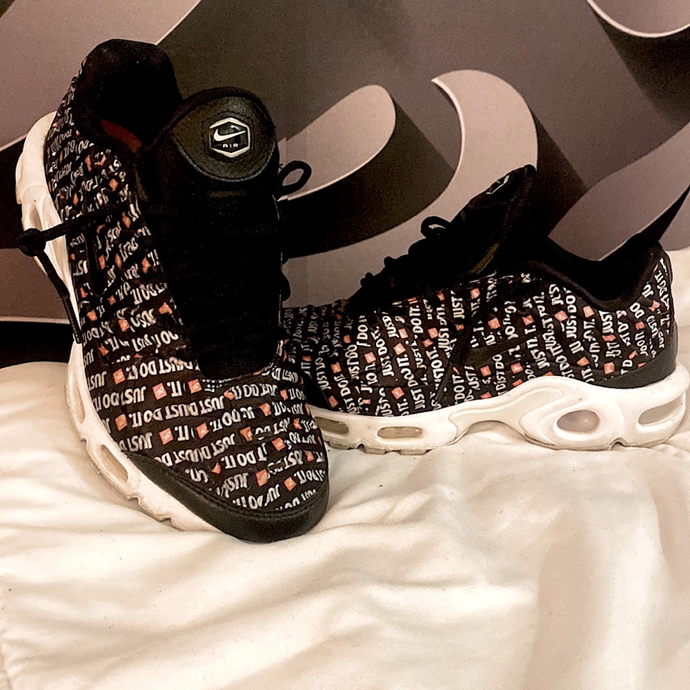 Nike Tn Air’s UNISEX Good Condition 6.5 (wm) $45